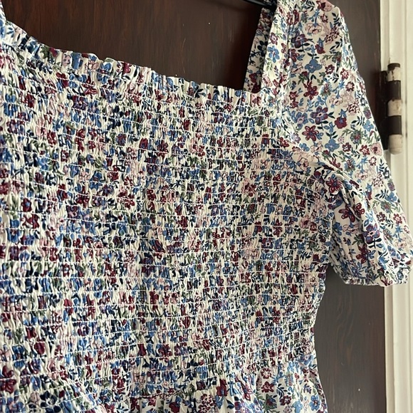 NWT French Connection floral peplum top - Picture 3 of 6